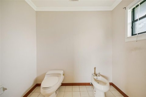 Villa ou maison à vendre à Kissimmee, Floride: 4 chambres, 320.7 m2 № 2406689 - photo 28