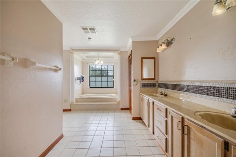 Villa ou maison à vendre à Kissimmee, Floride: 4 chambres, 320.7 m2 № 2406689 - photo 25