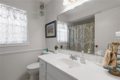 House in Nokomis, Florida 4 bedrooms, 242.01 sq.m. № 2306301 - photo 10