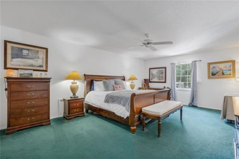 House in Nokomis, Florida 4 bedrooms, 242.01 sq.m. № 2306301 - photo 11
