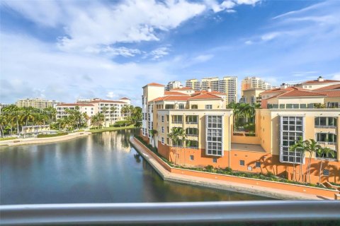 Copropriété à louer à Key Biscayne, Floride: 3 chambres, 206.24 m2 № 1990347 - photo 13