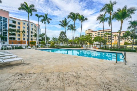 Copropriété à louer à Key Biscayne, Floride: 3 chambres, 206.24 m2 № 1990347 - photo 5