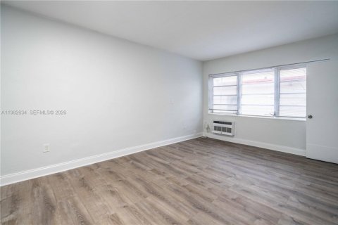 Снять в аренду квартиру в Майами-Бич, Флорида 1 спальня, 69.49м2, № 2050049 - фото 7