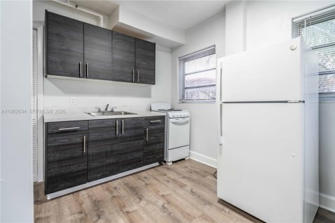 Снять в аренду квартиру в Майами-Бич, Флорида 1 спальня, 69.49м2, № 2050049 - фото 5