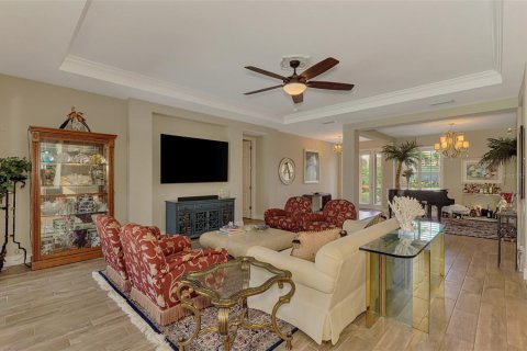 House in Bradenton, Florida 4 bedrooms, 252.79 sq.m. № 2312470 - photo 29