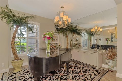 House in Bradenton, Florida 4 bedrooms, 252.79 sq.m. № 2312470 - photo 19