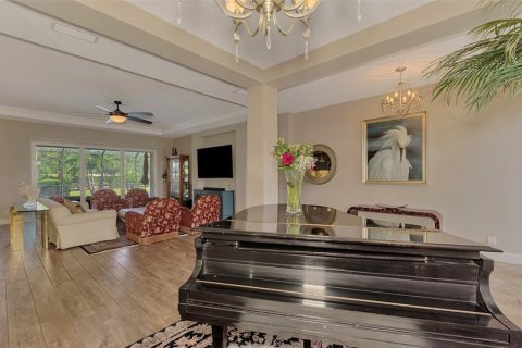 House in Bradenton, Florida 4 bedrooms, 252.79 sq.m. № 2312470 - photo 18