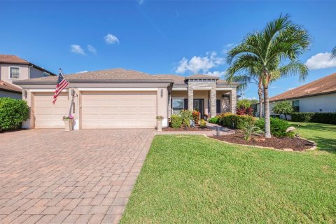 Villa ou maison à Bradenton, Floride 4 chambres, 252.79 m2 № 2312470