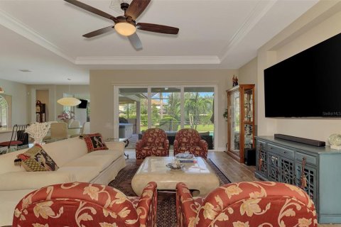 House in Bradenton, Florida 4 bedrooms, 252.79 sq.m. № 2312470 - photo 26