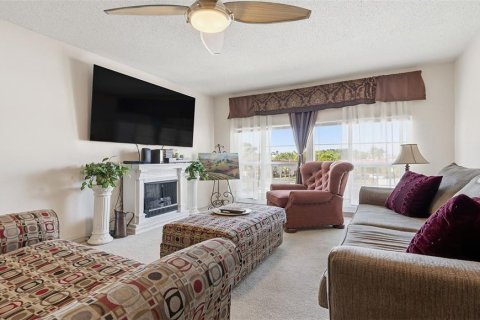 Copropriété à louer à Dunedin, Floride: 2 chambres, 86.4 m2 № 2386113 - photo 6