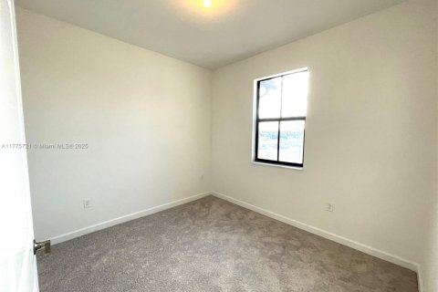 Touwnhouse à louer à Miami, Floride: 3 chambres, 123.65 m2 № 1693265 - photo 19