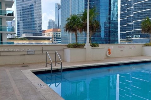 Condo in Miami, Florida, 1 bedroom  № 2041703 - photo 29