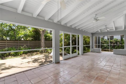 Casa en venta en Tampa, Florida, 3 dormitorios, 193.42 m2 № 1882783 - foto 29