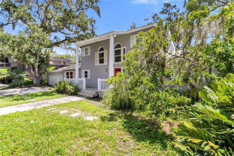 Casa en venta en Tampa, Florida, 3 dormitorios, 193.42 m2 № 1882783 - foto 4