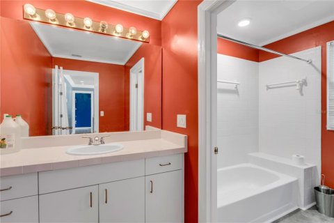 Casa en venta en Tampa, Florida, 3 dormitorios, 193.42 m2 № 1882783 - foto 27