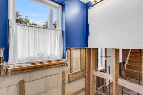 Casa en venta en Tampa, Florida, 3 dormitorios, 193.42 m2 № 1882783 - foto 13