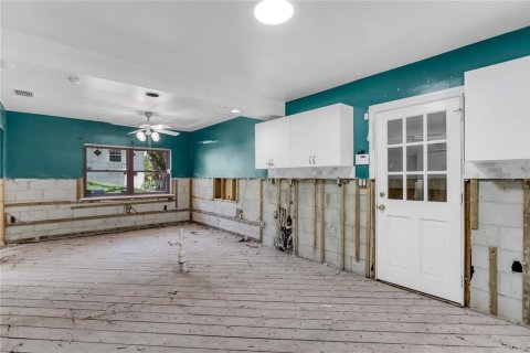 Casa en venta en Tampa, Florida, 3 dormitorios, 193.42 m2 № 1882783 - foto 17