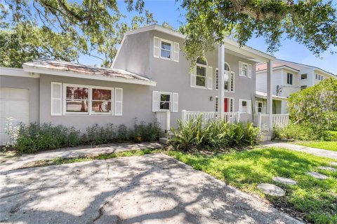 Casa en venta en Tampa, Florida, 3 dormitorios, 193.42 m2 № 1882783 - foto 3
