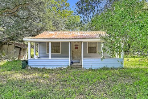 House in Zephyrhills, Florida 2 bedrooms, 53.51 sq.m. № 2212364