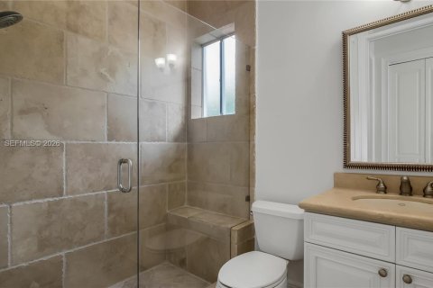 Купить виллу или дом в Майами-Лейкс, Флорида 5 спален, 341.51м2, № 2085457 - фото 27
