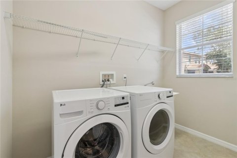 Touwnhouse à vendre à Sanford, Floride: 3 chambres, 213.49 m2 № 2339609 - photo 22