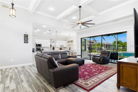 Casa en venta en Cape Coral, Florida, 3 dormitorios, 195 m2 № 2386756 - foto 13