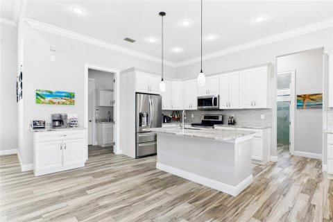 Casa en venta en Cape Coral, Florida, 3 dormitorios, 195 m2 № 2386756 - foto 18