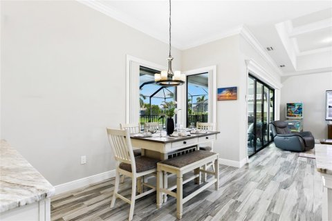 Casa en venta en Cape Coral, Florida, 3 dormitorios, 195 m2 № 2386756 - foto 22