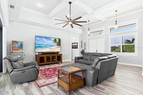 Casa en venta en Cape Coral, Florida, 3 dormitorios, 195 m2 № 2386756 - foto 16