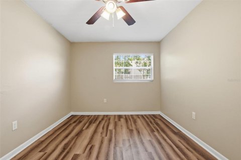 Casa en venta en Leesburg, Florida, 3 dormitorios, 85.93 m2 № 2388232 - foto 13