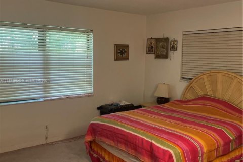 House in Pompano Beach, Florida 2 bedrooms, 160.54 sq.m. № 1848878 - photo 16