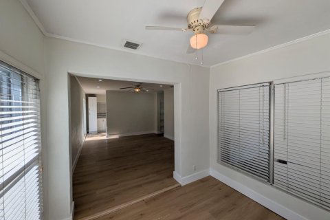 Casa en alquiler en Oakland Park, Florida, 3 dormitorios, 110.55 m2 № 2088204 - foto 21