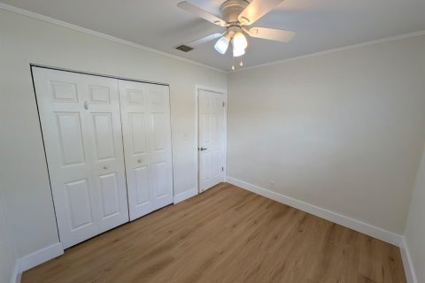 Casa en alquiler en Oakland Park, Florida, 3 dormitorios, 110.55 m2 № 2088204 - foto 12