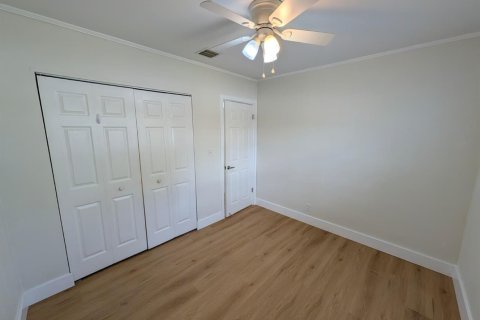 Casa en alquiler en Oakland Park, Florida, 3 dormitorios, 110.55 m2 № 2088204 - foto 16