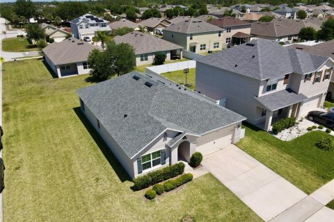 House in Clermont, Florida 3 bedrooms, 159.42 sq.m. № 1634608 - photo 4