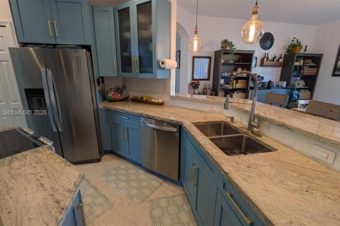 Adosado en venta en Miami, Florida, 3 dormitorios, 162.21 m2 № 1998810 - foto 4