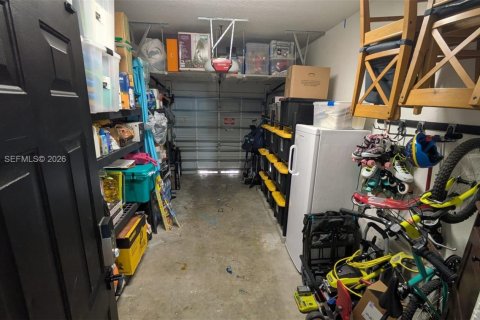 Adosado en venta en Miami, Florida, 3 dormitorios, 162.21 m2 № 1998810 - foto 18