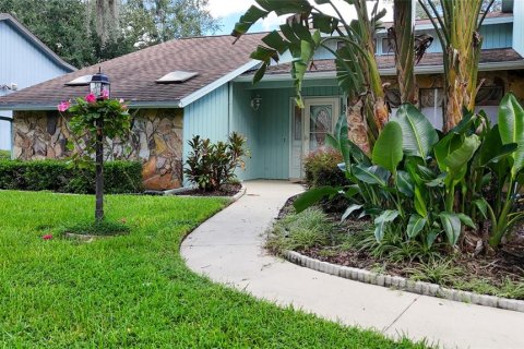 House in Dade City, Florida 3 bedrooms, 206.8 sq.m. № 1886090 - photo 12