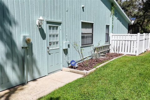 House in Dade City, Florida 3 bedrooms, 206.8 sq.m. № 1886090 - photo 13