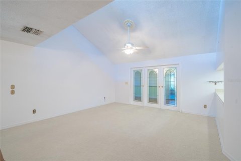 House in Dade City, Florida 3 bedrooms, 206.8 sq.m. № 1886090 - photo 17