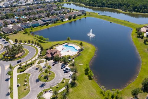 House in Kissimmee, Florida 3 bedrooms, 151.43 sq.m. № 1866862 - photo 4