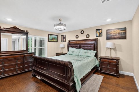 Casa en venta en Port St. Lucie, Florida, 5 dormitorios, 211.91 m2 № 2292092 - foto 21
