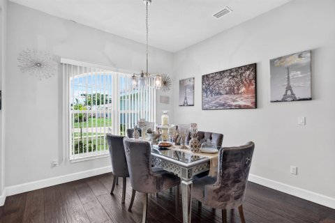 Casa en venta en Port St. Lucie, Florida, 5 dormitorios, 211.91 m2 № 2292092 - foto 14