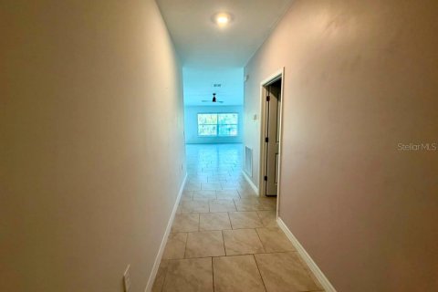 Casa en venta en Cape Coral, Florida, 4 dormitorios, 179.95 m2 № 2239250 - foto 10