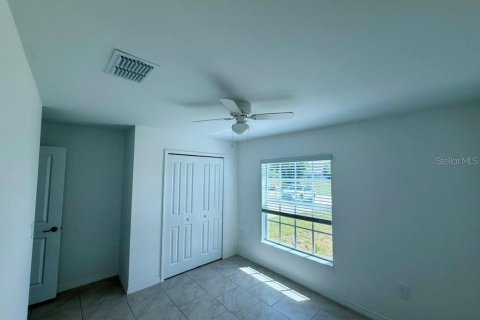 Casa en venta en Cape Coral, Florida, 4 dormitorios, 179.95 m2 № 2239250 - foto 6