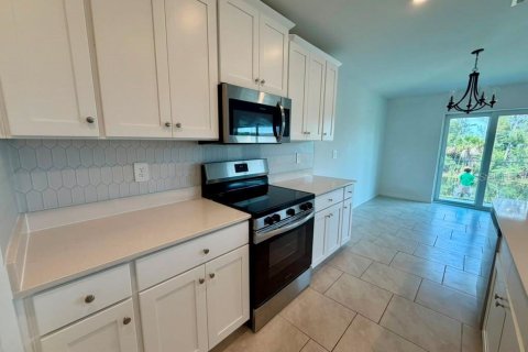Casa en venta en Cape Coral, Florida, 4 dormitorios, 179.95 m2 № 2239250 - foto 19