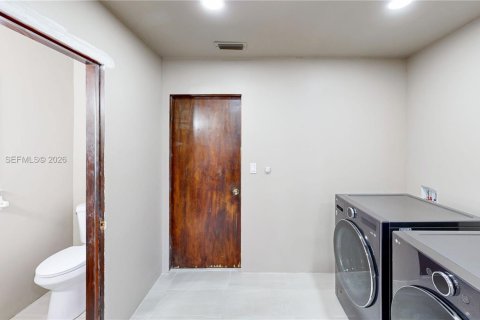 Casa en venta en Coral Springs, Florida, 3 dormitorios, 204.94 m2 № 2068811 - foto 26