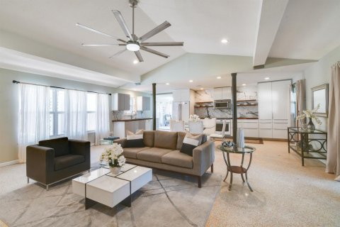 Villa ou maison à vendre à Stuart, Floride: 3 chambres, 159.05 m2 № 2431316 - photo 7