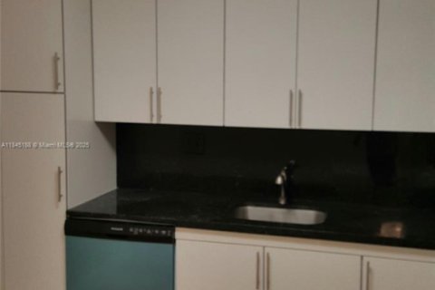 Condominio en alquiler en Aventura, Florida, 2 dormitorios, 102.56 m2 № 1840943 - foto 10