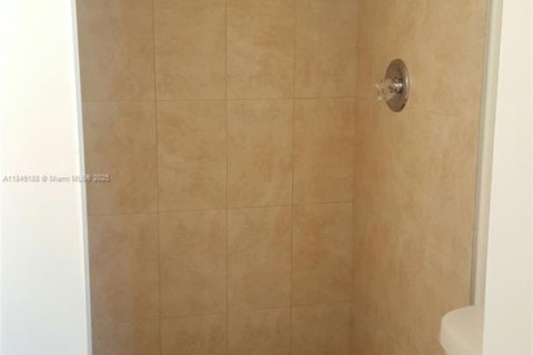 Condominio en alquiler en Aventura, Florida, 2 dormitorios, 102.56 m2 № 1840943 - foto 21